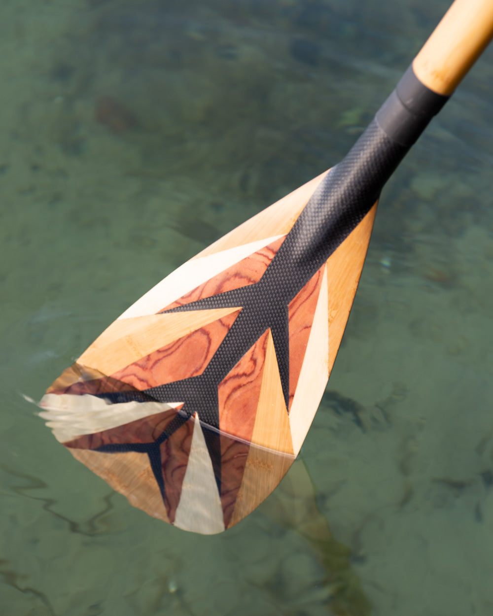 LP-03 Carbon & Bamboo Feather Paddle